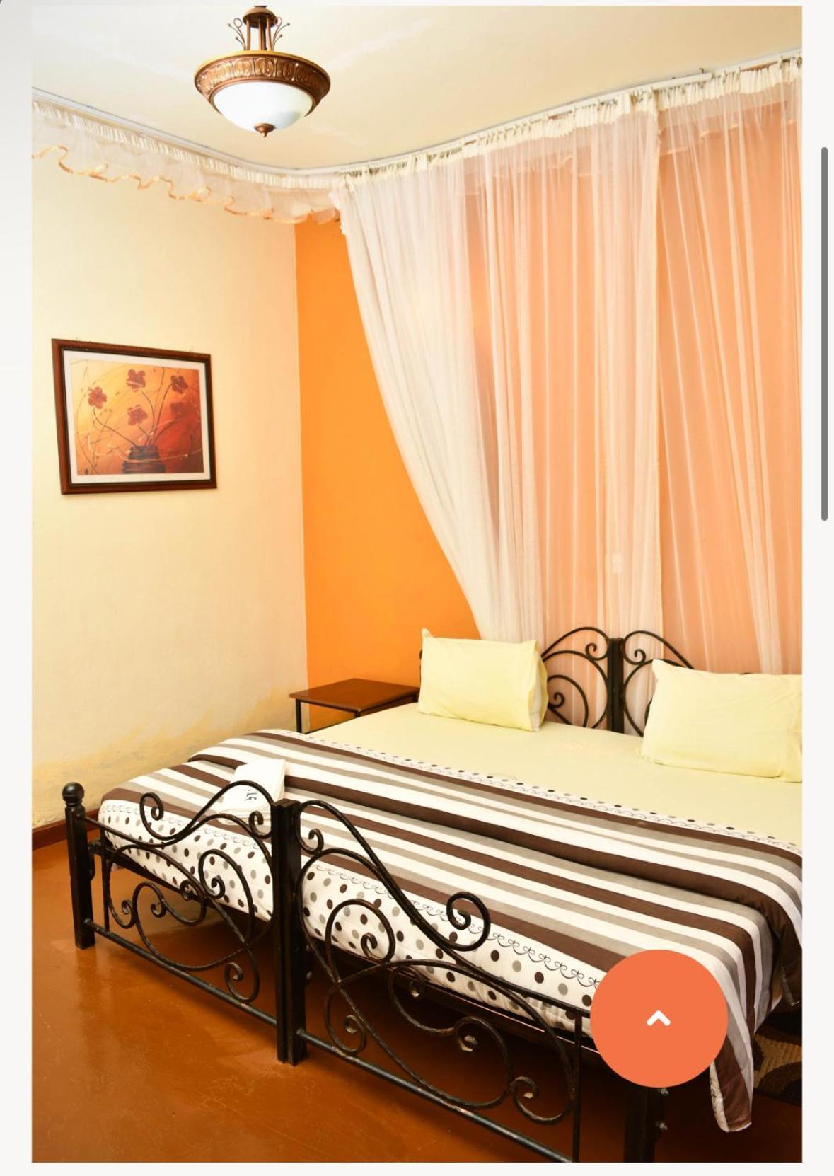 Country Lake Resort Garuga Entebbe Ngoại thất bức ảnh