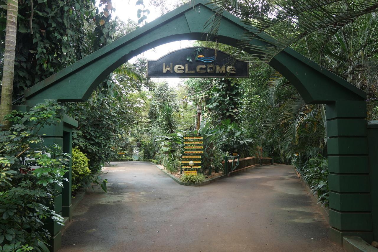 Country Lake Resort Garuga Entebbe Ngoại thất bức ảnh